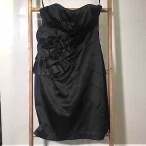 White House Black Market, Black sleeveless dress